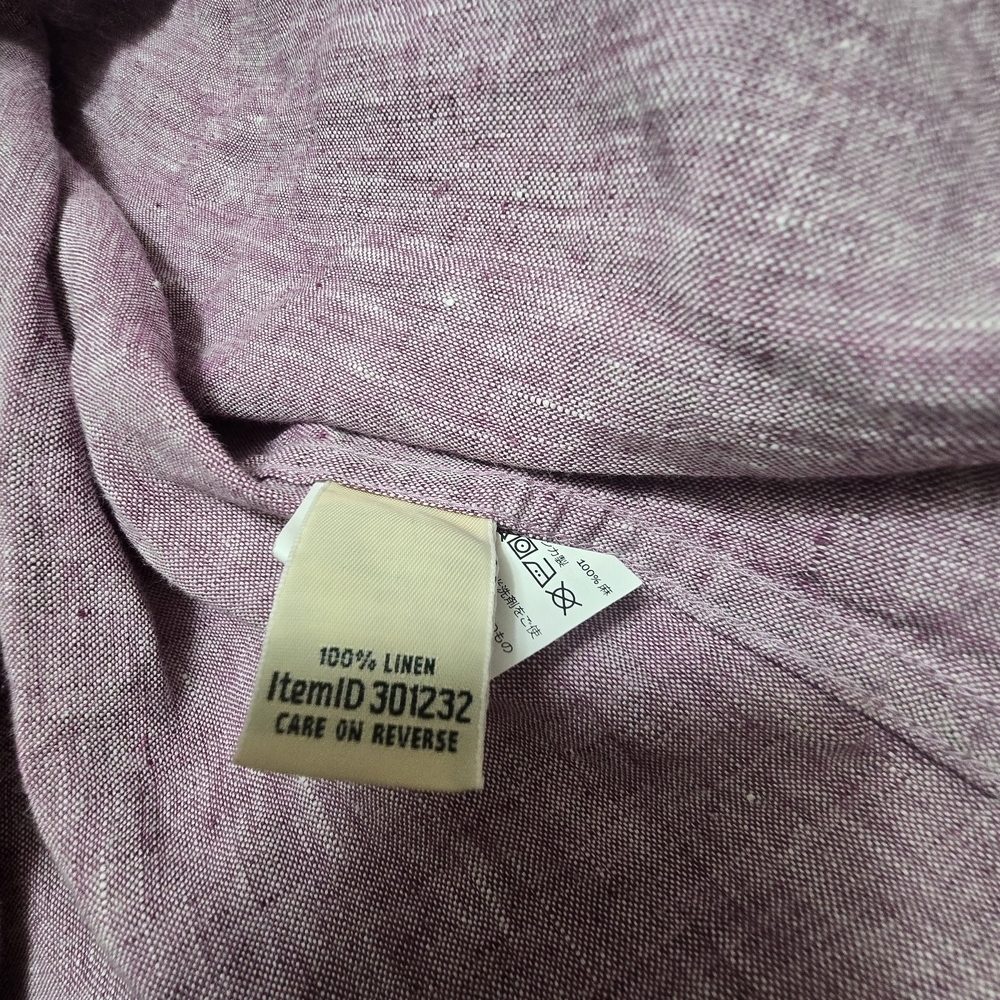 L.L. Bean Men's Button-Down Shirt in Mauve - Picture 5 of 7